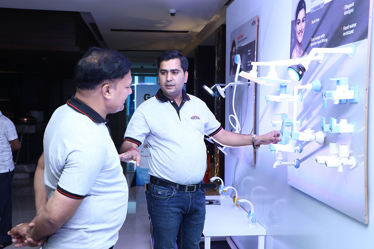 'HUM AAP AUR KAMYABI' Distributors Meet - Delhi, NCR