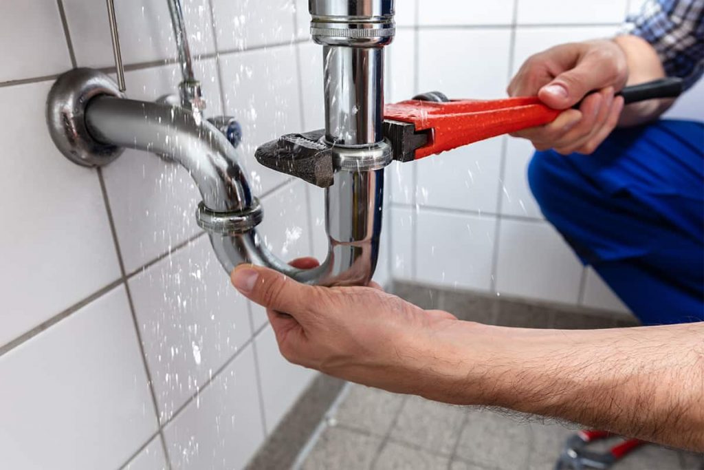 How To Fix Leaky Pipes and Joints