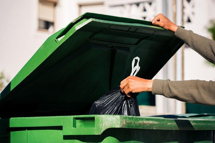 Plastic Dust Bins For Society